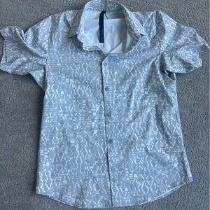 Lululemon Men's Gray Patterned Shirt